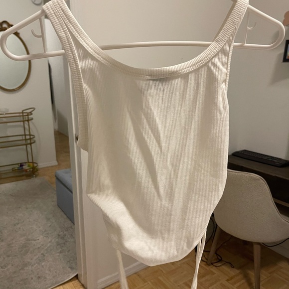 MADELYN TOP WHITE - Picture 4 of 7